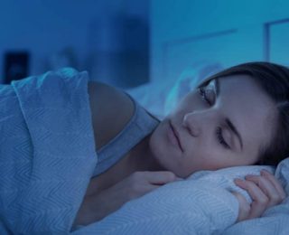 Uykuda terleme neden olur kanser belirtilerinden biri!