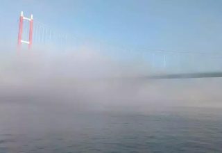 Çanakkale Boğazı’nda yoğun sis: Gemi geçişlerine kapatıldı
